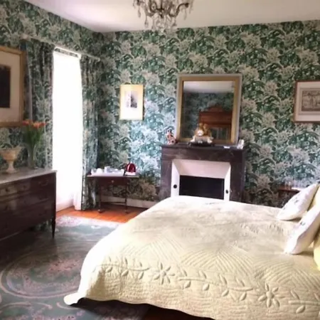 Bed & Breakfast Manoir Hubert 3*