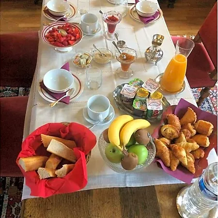 Bed and Breakfast Manoir Hubert 3*