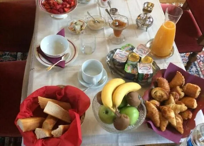 ベッド・アンド・ブレックファスト Manoir Hubert