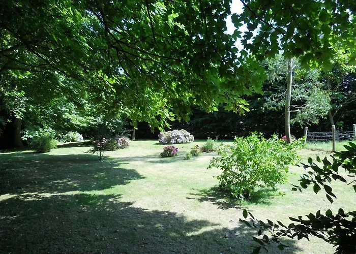 Manoir Hubert ベッド・アンド・ブレックファスト 3*