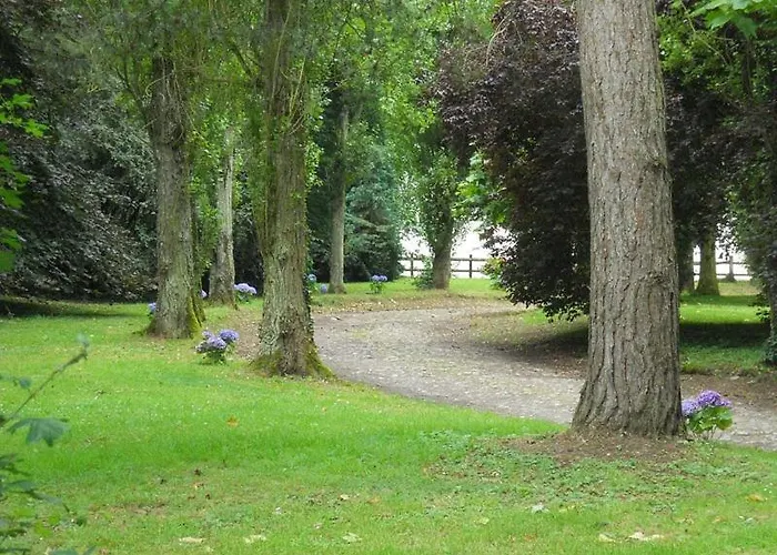 ベッド・アンド・ブレックファスト Manoir Hubert